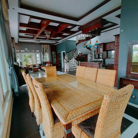 Villa Santika Puncak Pass Cimacan Buitenkant foto